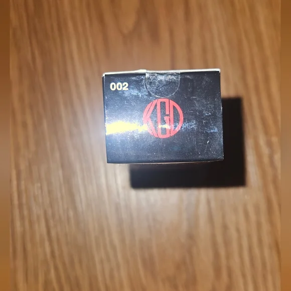 Koh Gen Do Moisture Foundation 002 - Picture 2 of 3